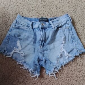 Kendall & Kylie Blue Jean Shorts High-Waisted Frayed Hem
